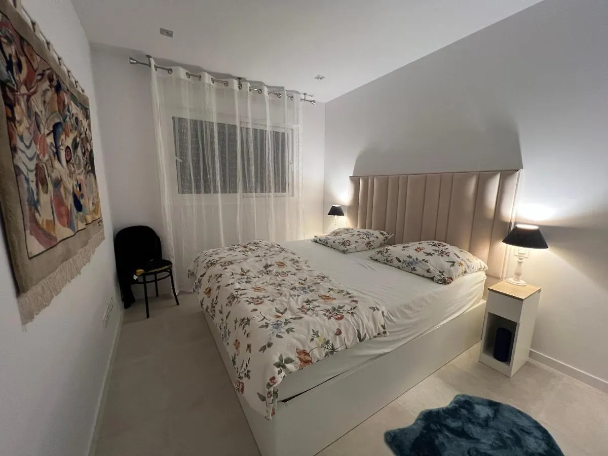 New Build Modern Ap 4 Min Walk To The Beach And Marbella Old Town Spain